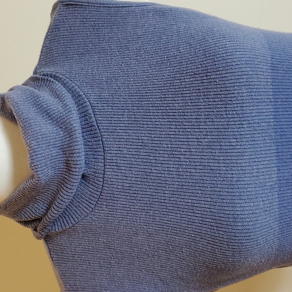 Forever Creative Cotton blue sleeveless turtleneck - Picture 2 of 6